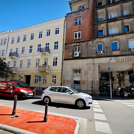 Apartamenty Wilcza - City Center Warszawa Eksteriør bilde